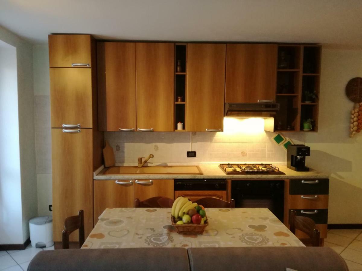 Appartamento Borgo AnticoOliveto Lario エクステリア 写真