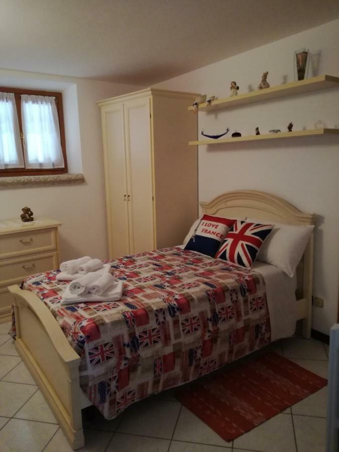 Appartamento Borgo AnticoOliveto Lario エクステリア 写真