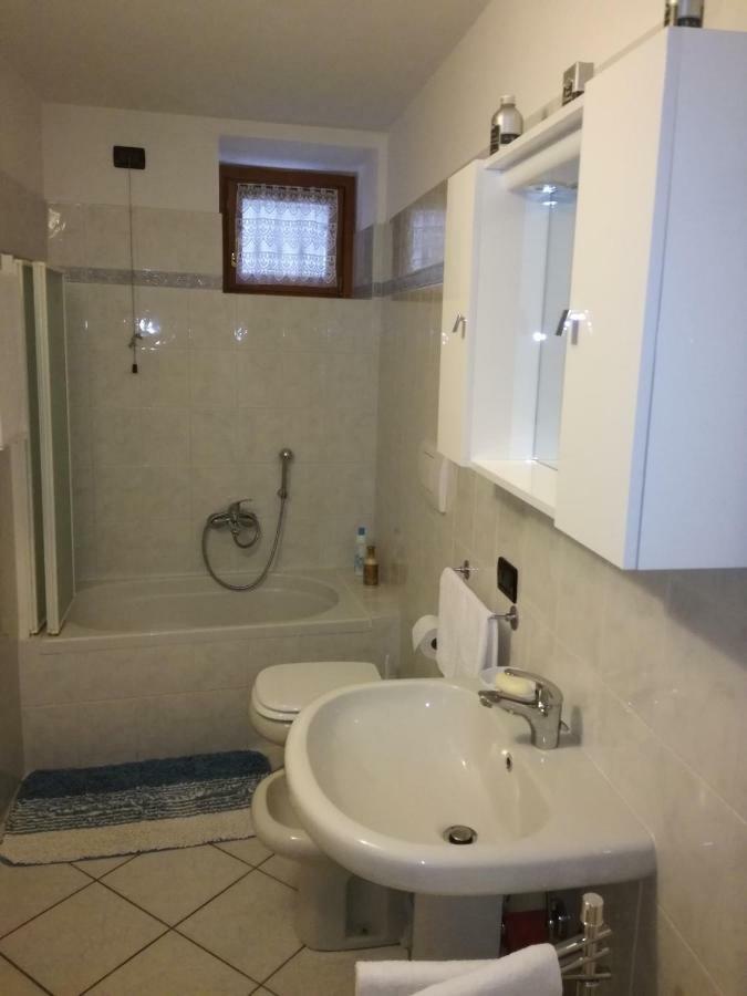 Appartamento Borgo AnticoOliveto Lario エクステリア 写真